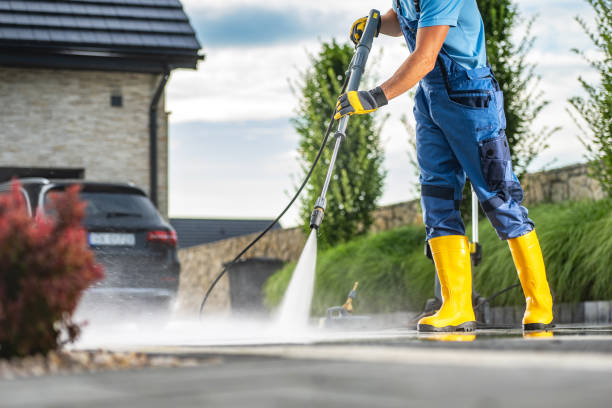 Best Fence Cleaning  in Brewster Hill, NY